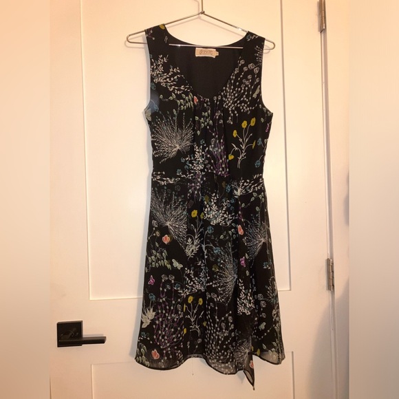 propaganda Dresses & Skirts - Women’s medium lined Black Floral Midi Dress